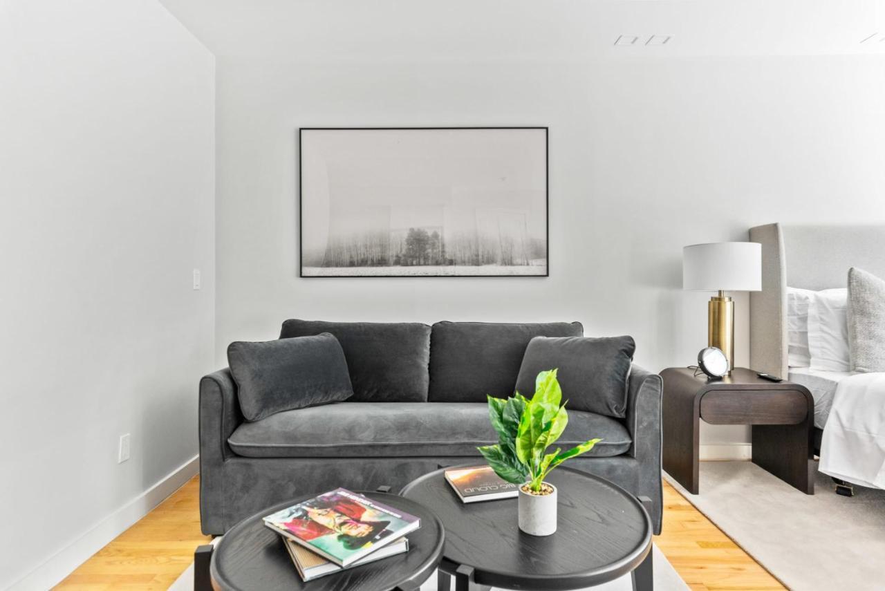 Casa de férias Luxe Studio Ste In Upper East Side With Charming Juliet Balcony Nova York